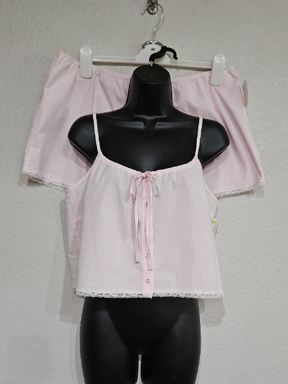 SKIMS NWOT |Women's Pink White Striped Lace-Trim Loungewear Pajama Shorts Set XL